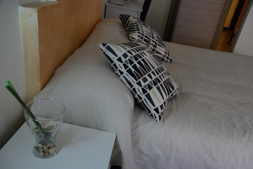 Catania Etnea Bed And Breakfast ห้อง รูปภาพ