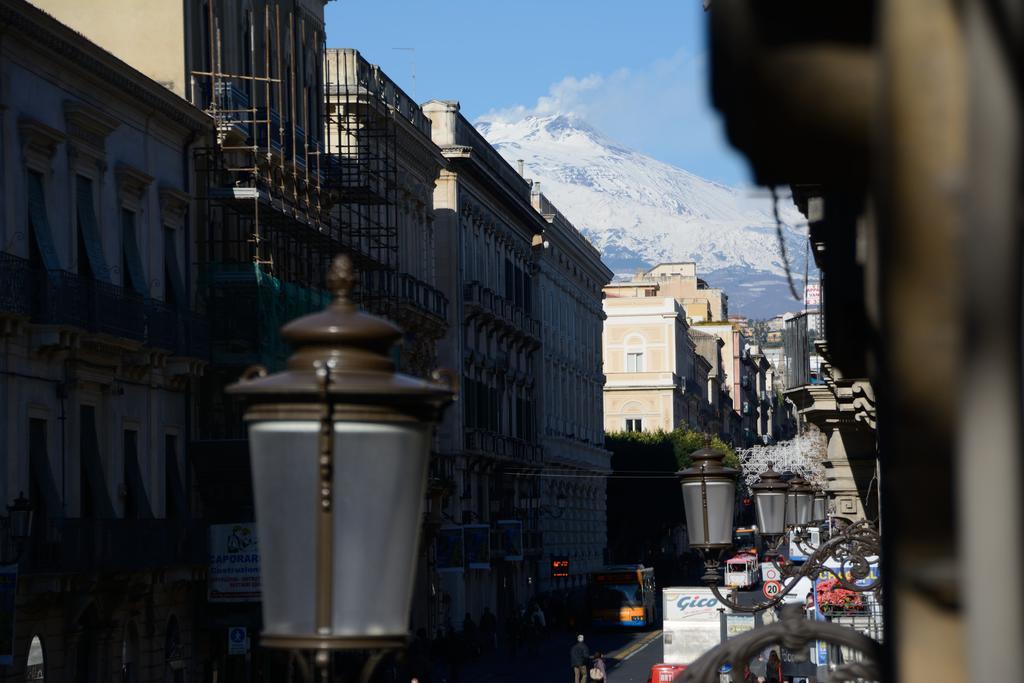 Catania Etnea Bed And Breakfast ภายนอก รูปภาพ