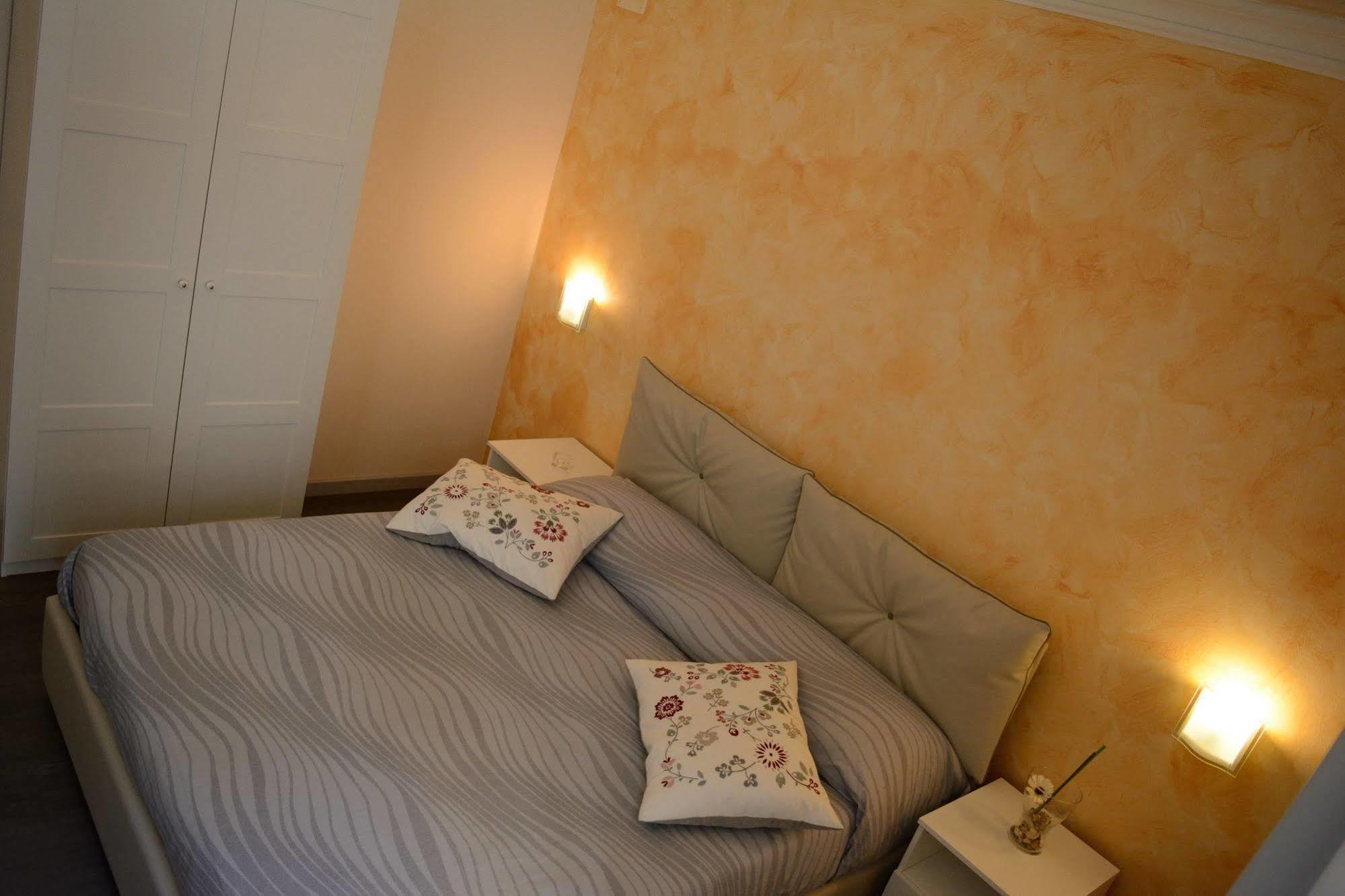Catania Etnea Bed And Breakfast ภายนอก รูปภาพ