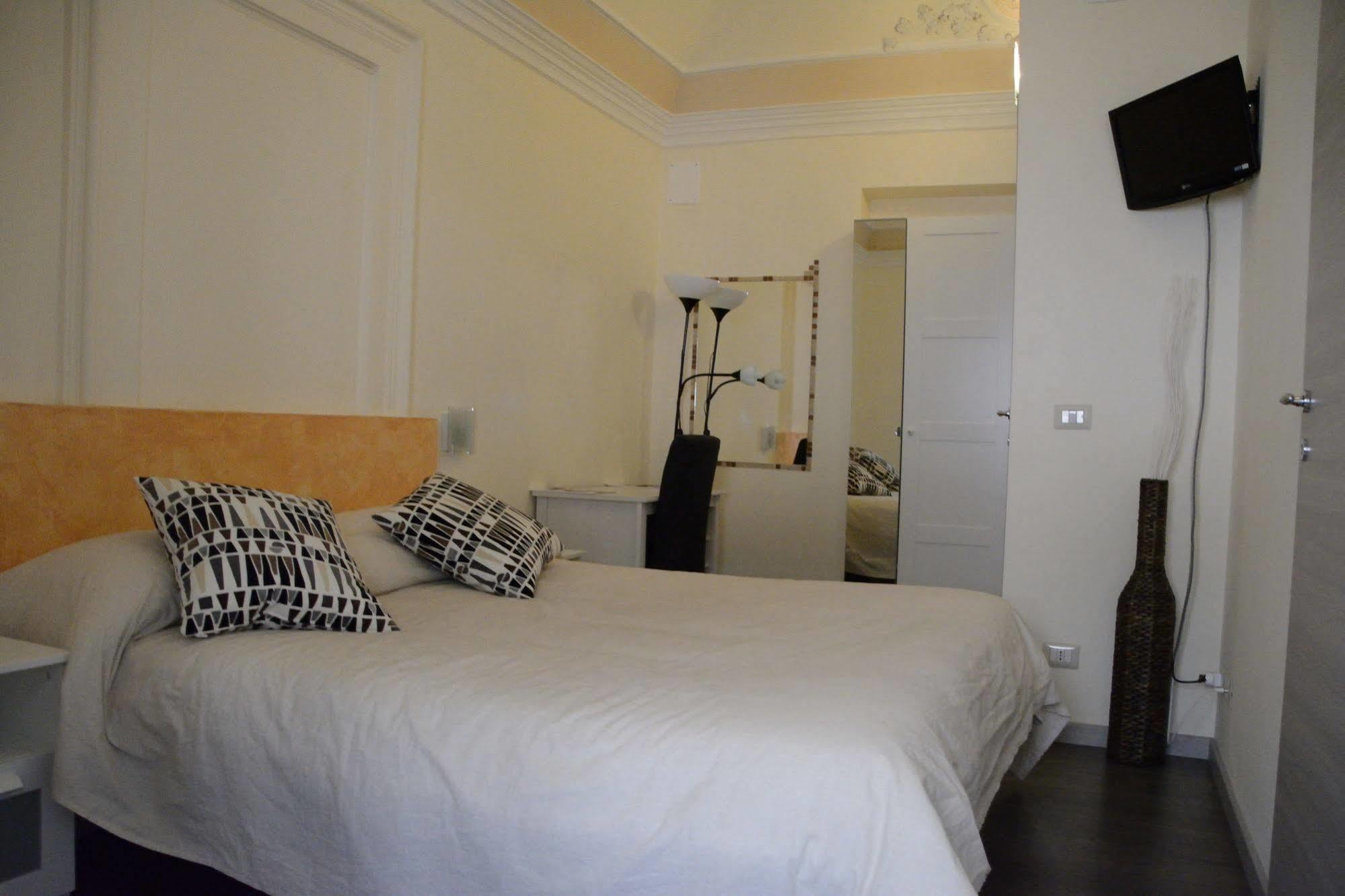 Catania Etnea Bed And Breakfast ภายนอก รูปภาพ