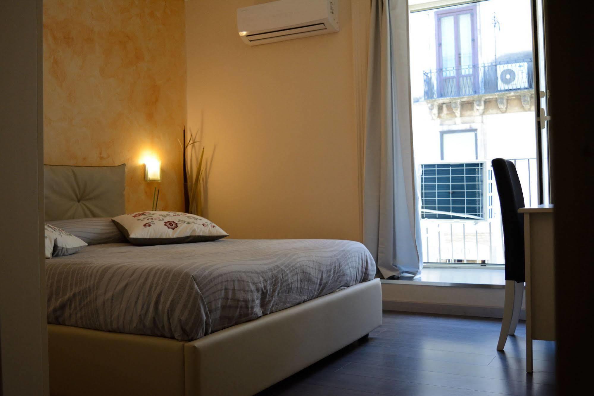 Catania Etnea Bed And Breakfast ภายนอก รูปภาพ